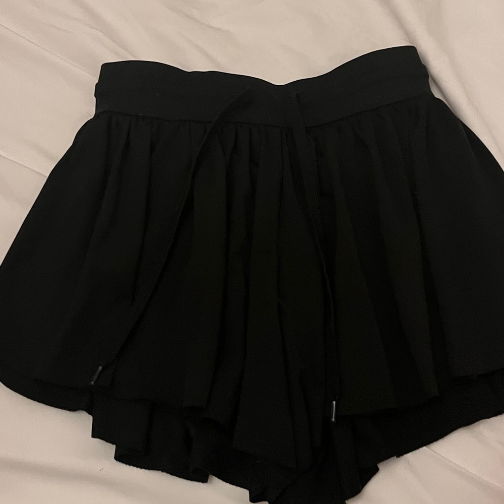 Black Pleated Scort